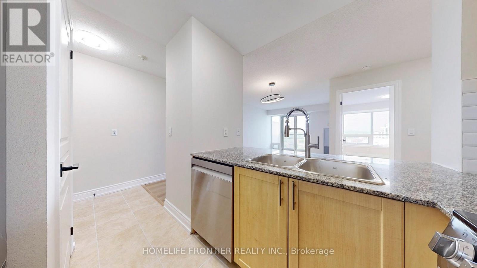 1007 - 7 North Park Road, Vaughan, Ontario  L4J 0C9 - Photo 9 - N12164009