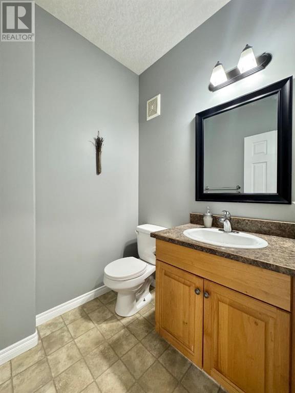 12, 9 Leedy Drive, Whitecourt, Alberta  T7S 1X2 - Photo 5 - A2222987