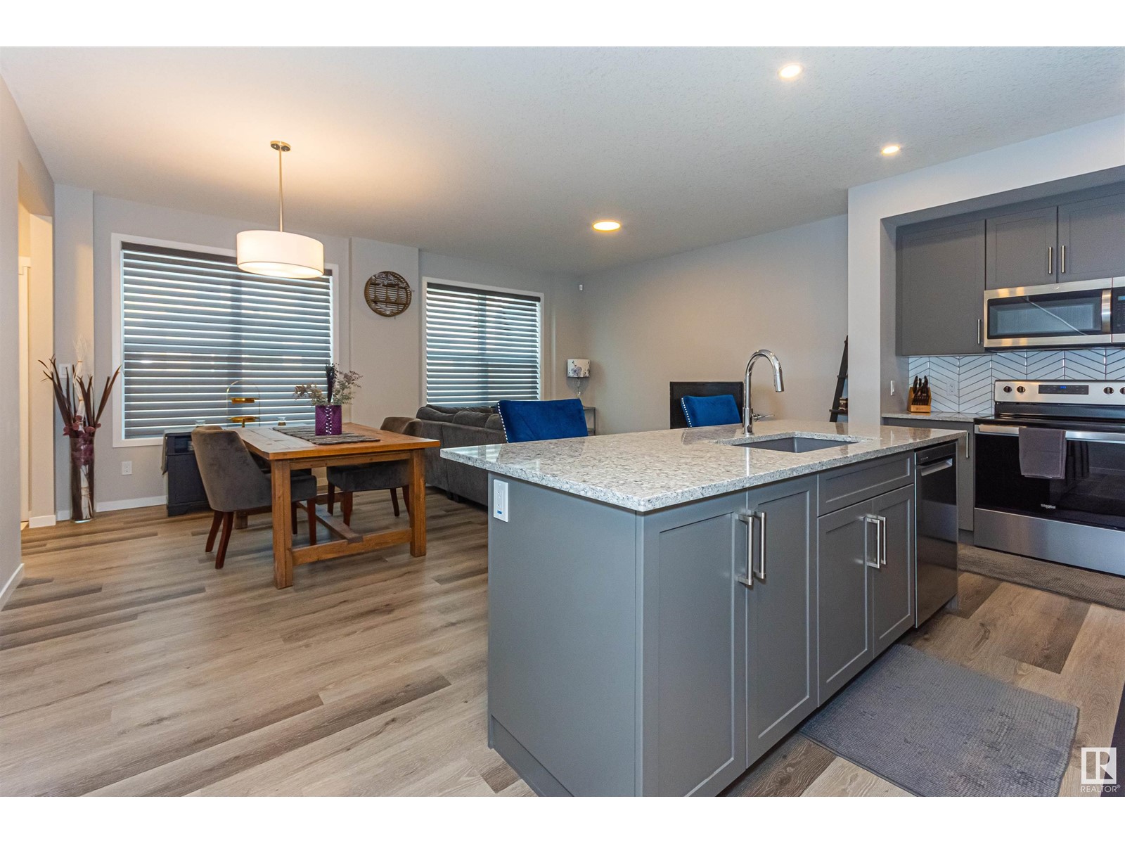 1395 Secord Landing Nw, Edmonton, Alberta  T5T 7A7 - Photo 6 - E4437661