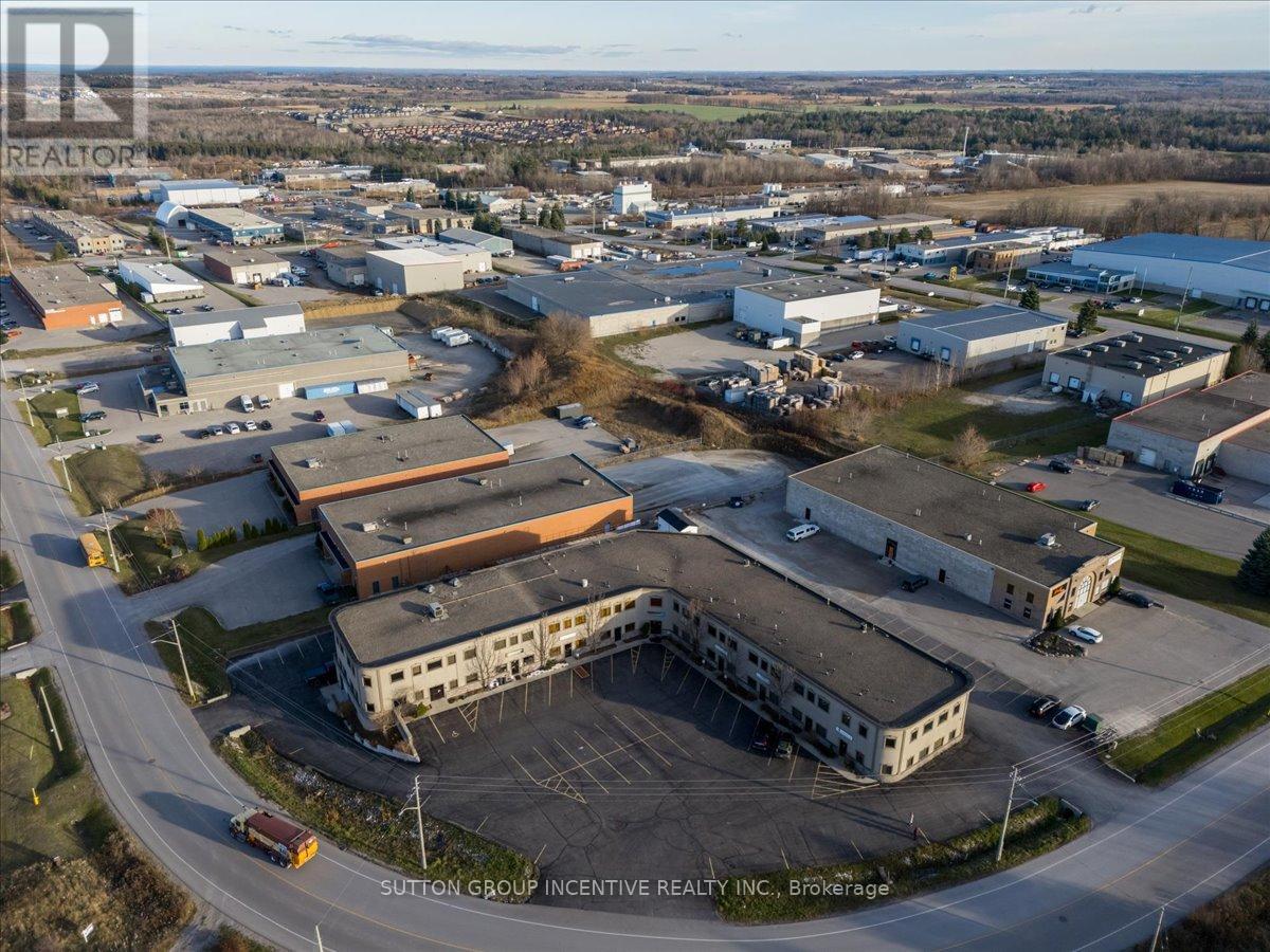 Units 10&11 - 27 Hooper Road, Barrie, Ontario  L4N 9S3 - Photo 16 - S12164006
