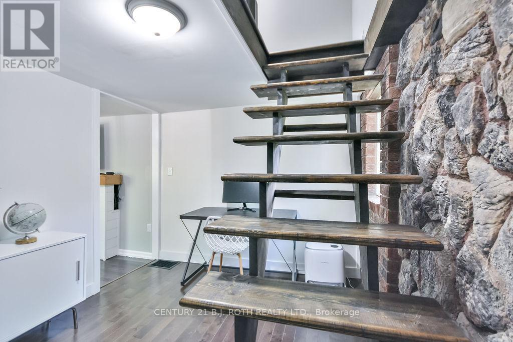 3407 Bayou Road, Severn (West Shore), Ontario  L3V 6H3 - Photo 28 - S12164038