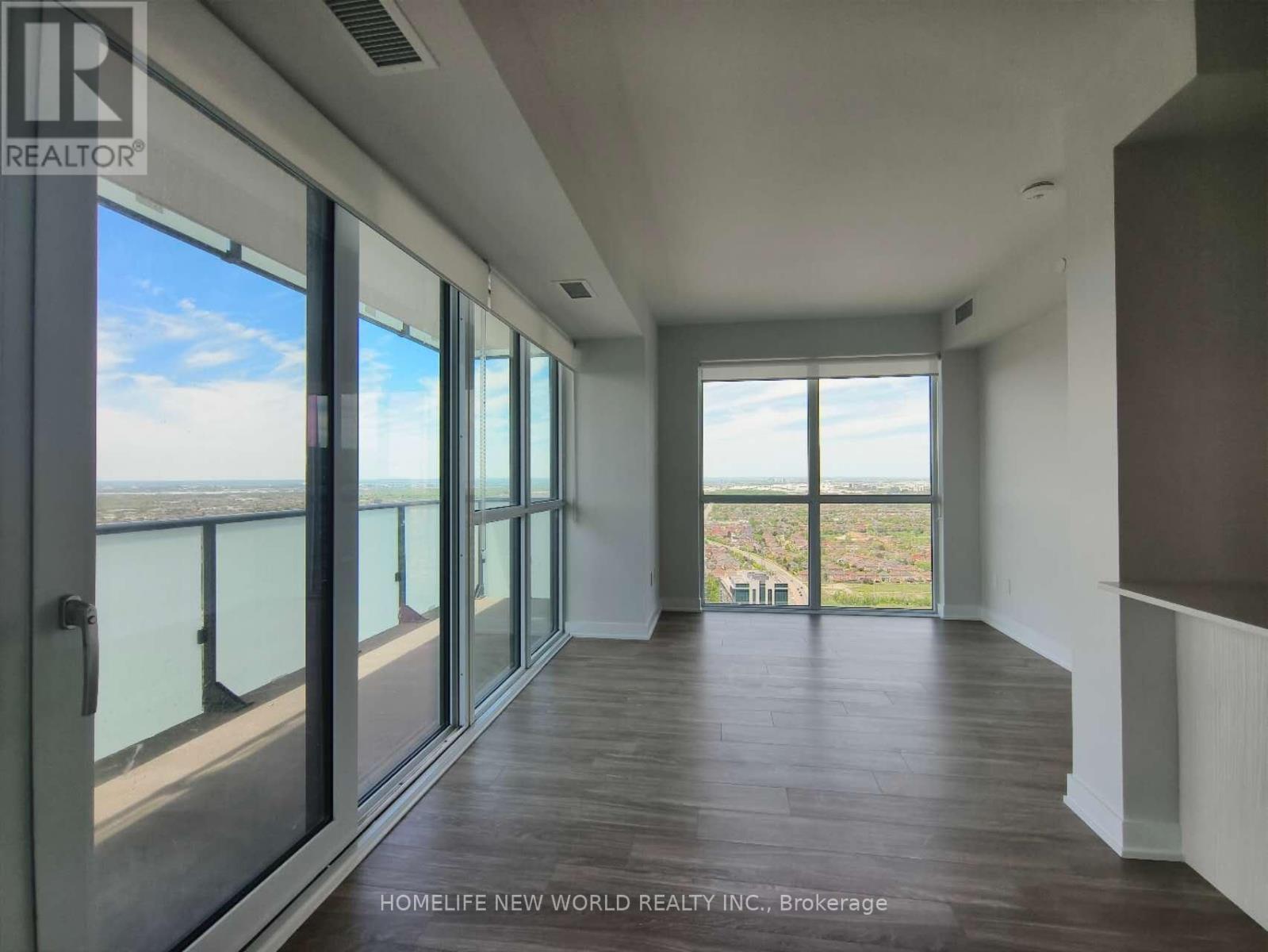 3808 - 430 Square One Drive, Mississauga, Ontario  L5B 0L6 - Photo 4 - W12164007