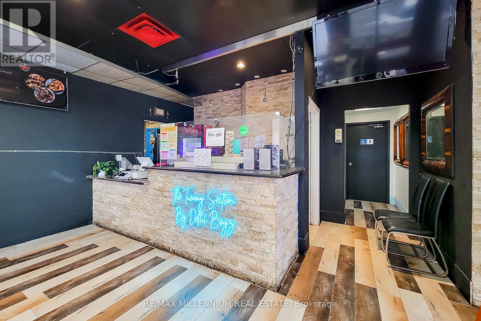 1 - 2121 Dundas Street E, Mississauga, Ontario  L4X 1M3 - Photo 11 - W12164013