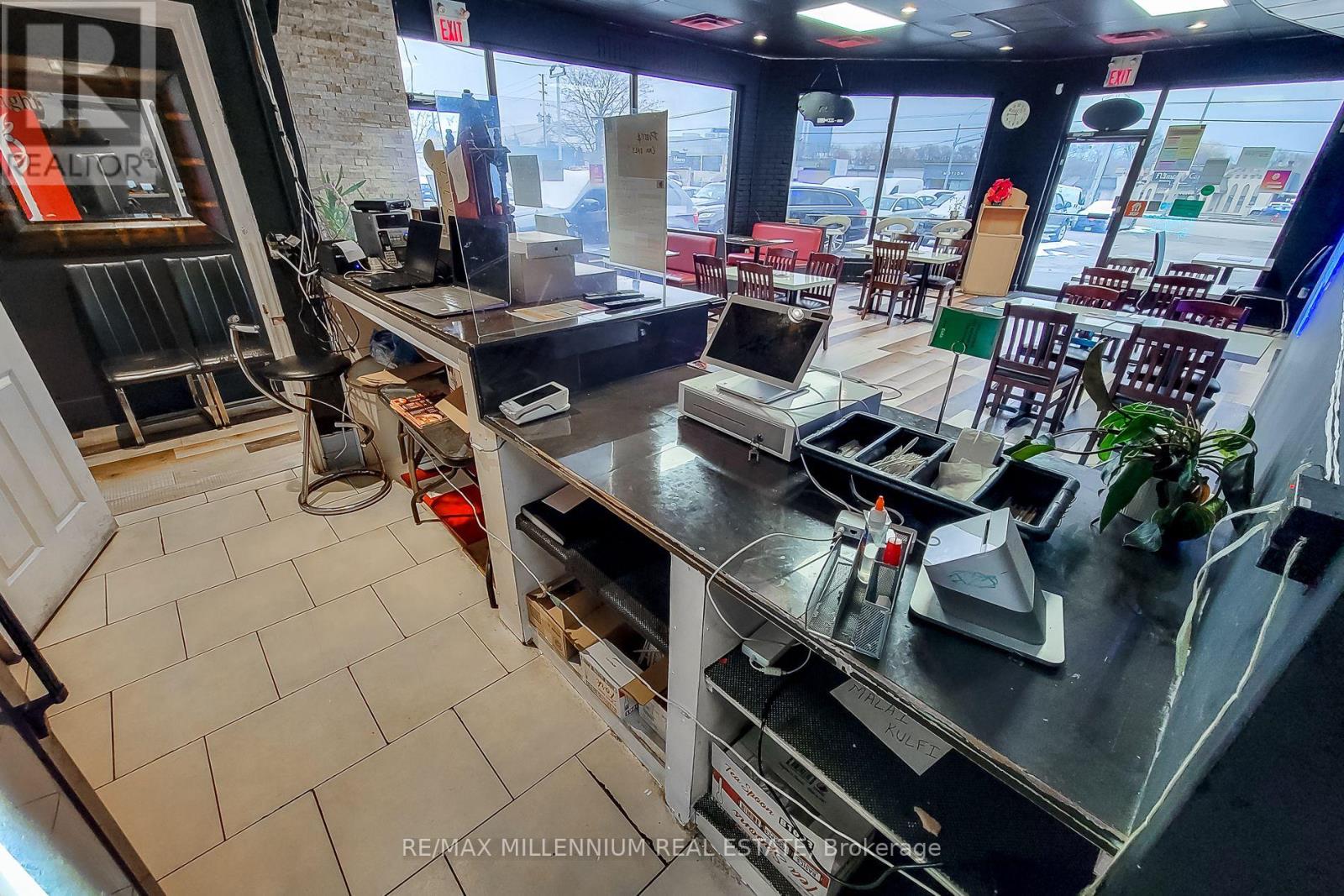1 - 2121 Dundas Street E, Mississauga, Ontario  L4X 1M3 - Photo 12 - W12164013