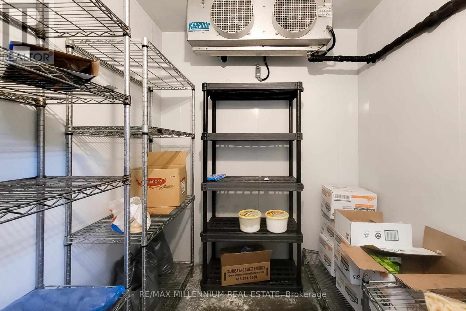 1 - 2121 Dundas Street E, Mississauga, Ontario  L4X 1M3 - Photo 28 - W12164013