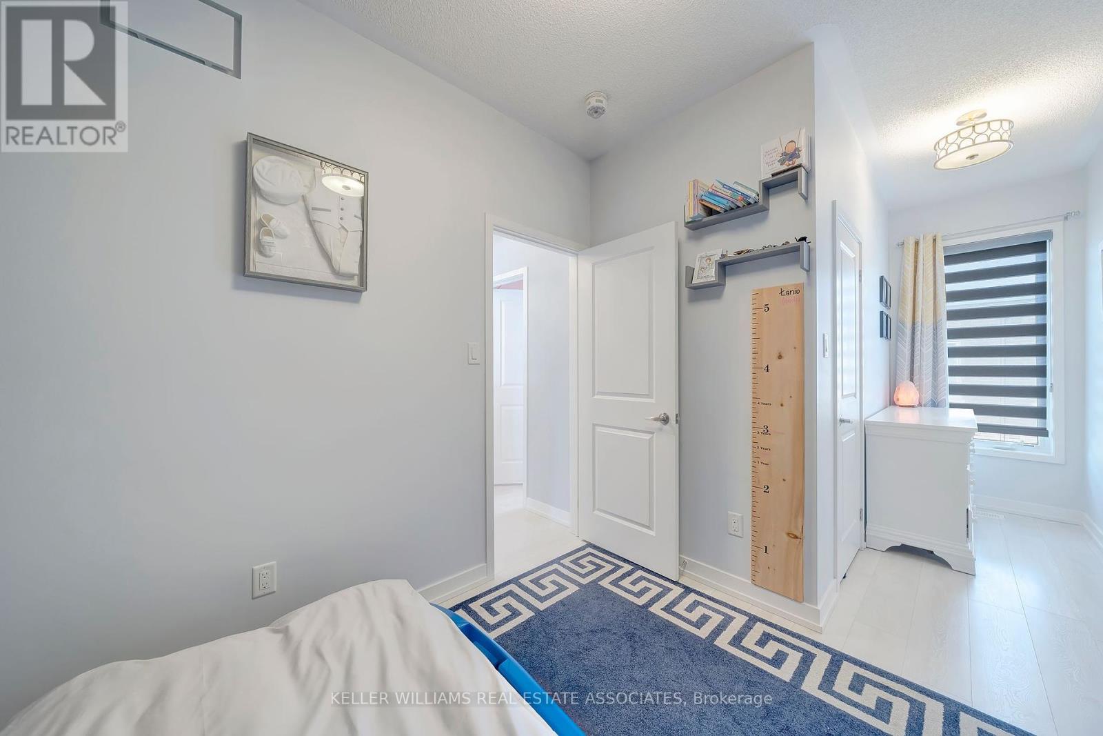 173 Sabina Drive, Oakville (Go Glenorchy), Ontario  L6H 0L4 - Photo 24 - W12164020