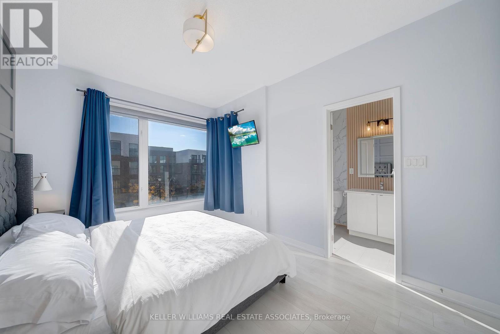 173 Sabina Drive, Oakville (Go Glenorchy), Ontario  L6H 0L4 - Photo 28 - W12164020