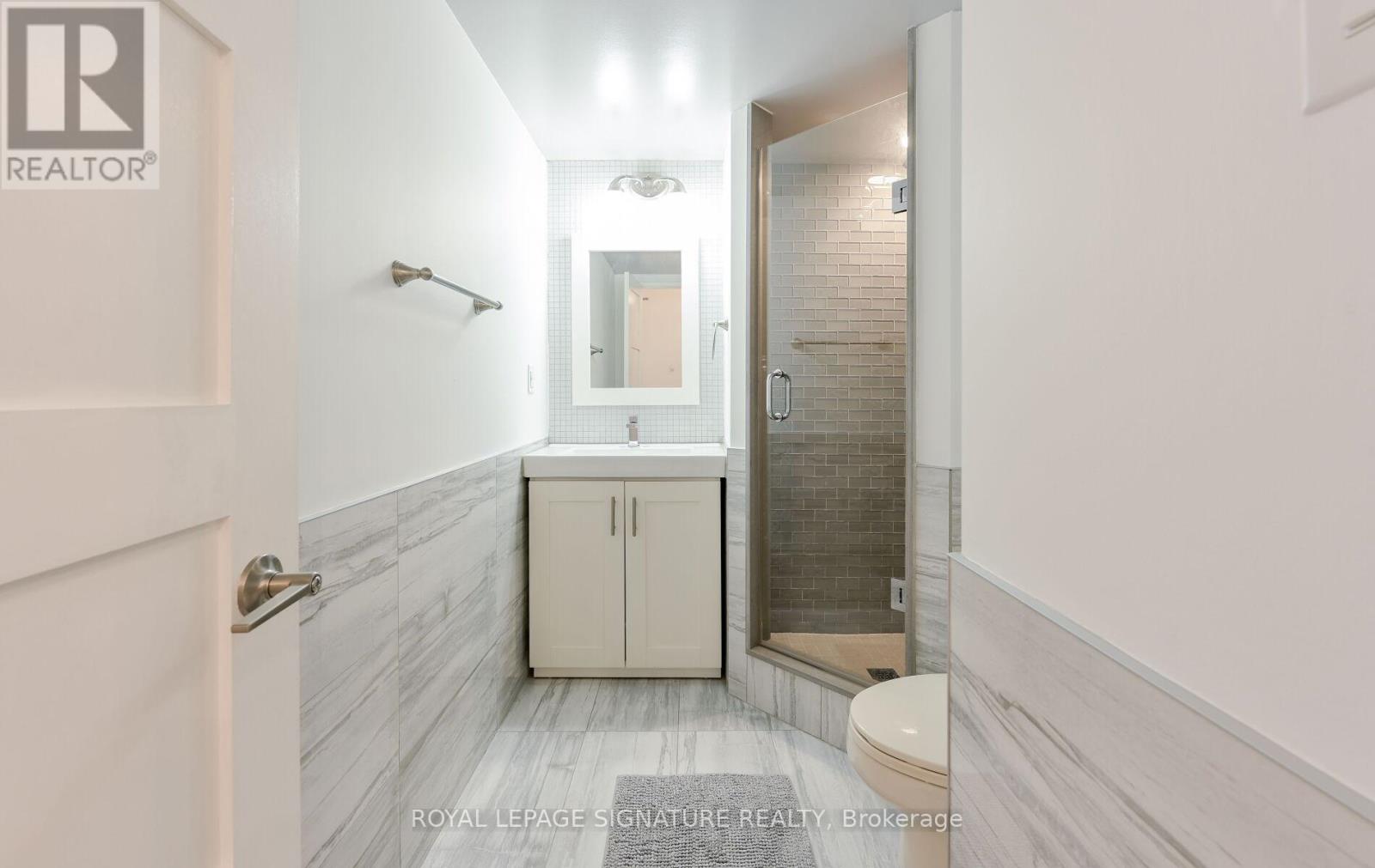 510 - 75 King Street E, Mississauga, Ontario  L5A 4G5 - Photo 27 - W12164023