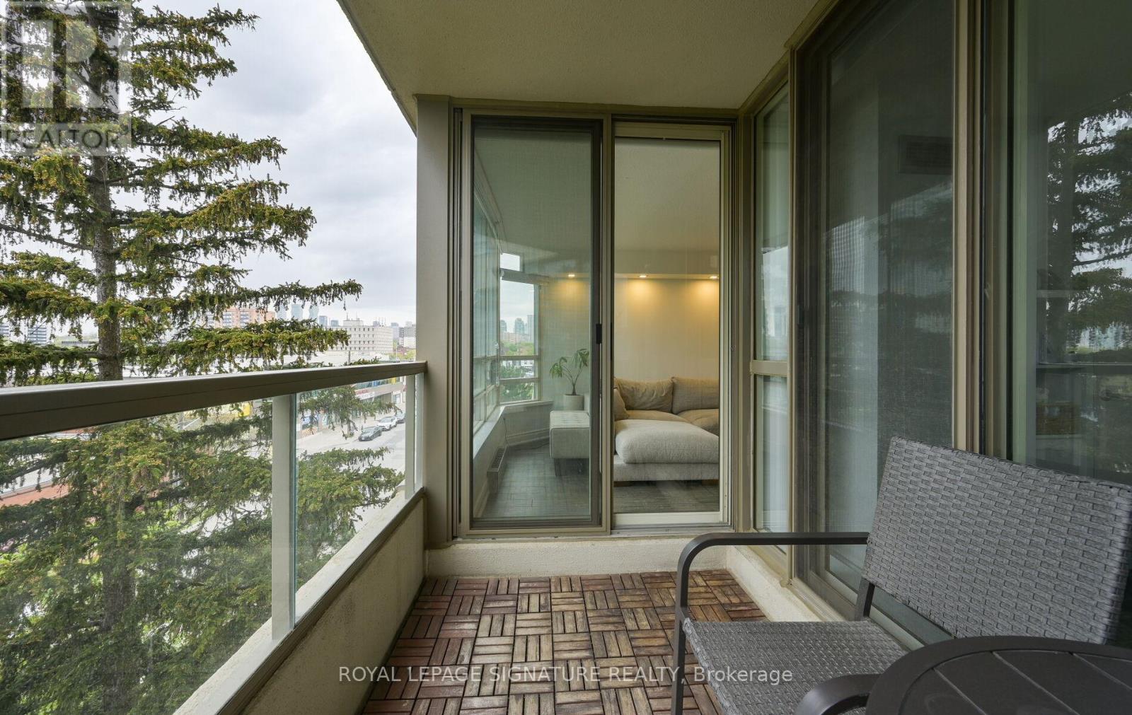 510 - 75 King Street E, Mississauga, Ontario  L5A 4G5 - Photo 44 - W12164023