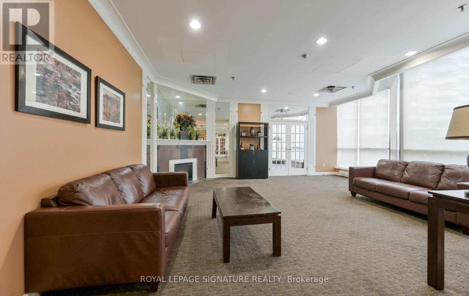510 - 75 King Street E, Mississauga, Ontario  L5A 4G5 - Photo 50 - W12164023