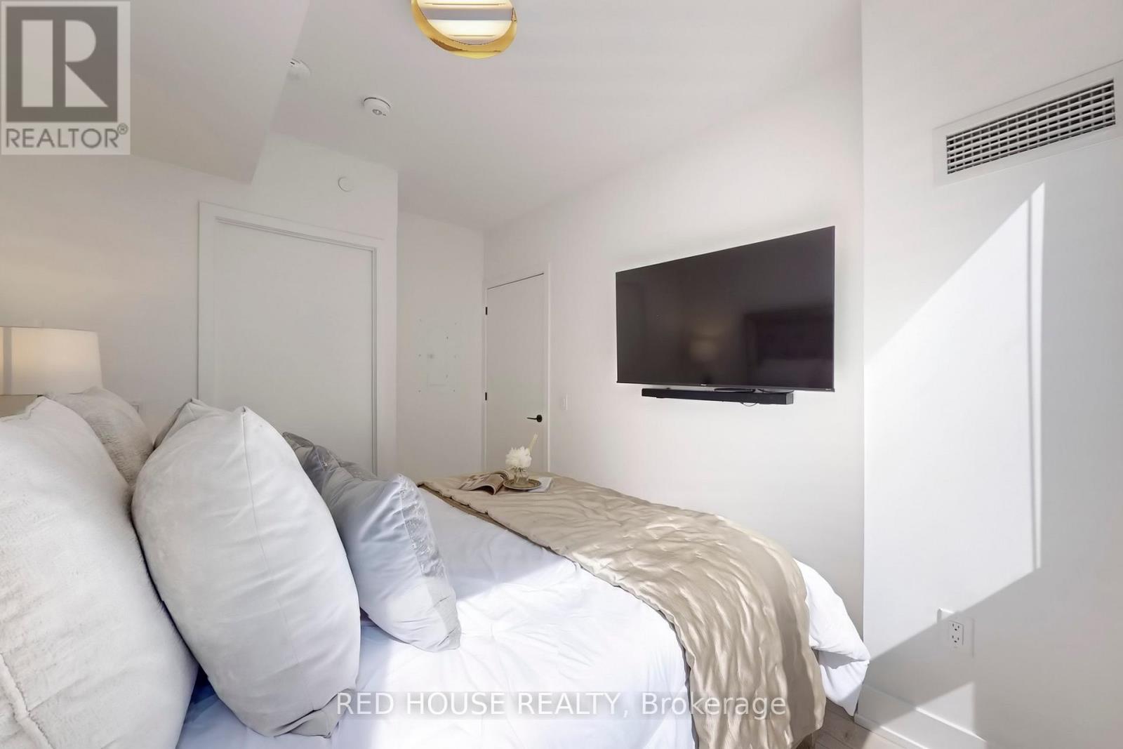 219 - 2450 Old Bronte Road, Oakville, Ontario  L6M 5P6 - Photo 12 - W12164033