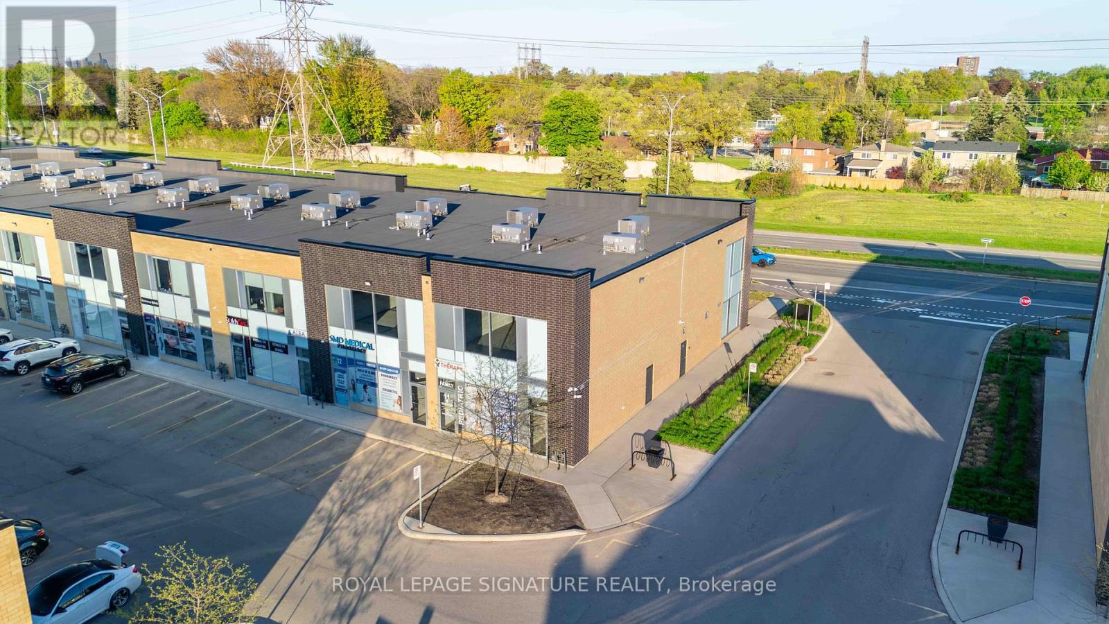 11a - 1235 Queensway E, Mississauga, Ontario  L4Y 0G4 - Photo 4 - W12164039