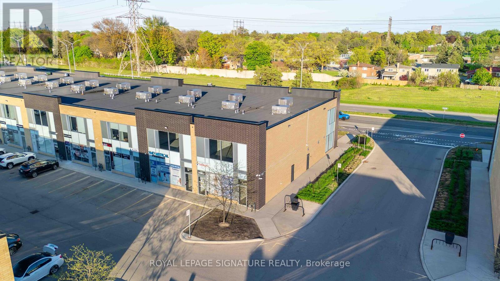 12a - 1235 Queensway E, Mississauga, Ontario  L4Y 0G4 - Photo 4 - W12164044