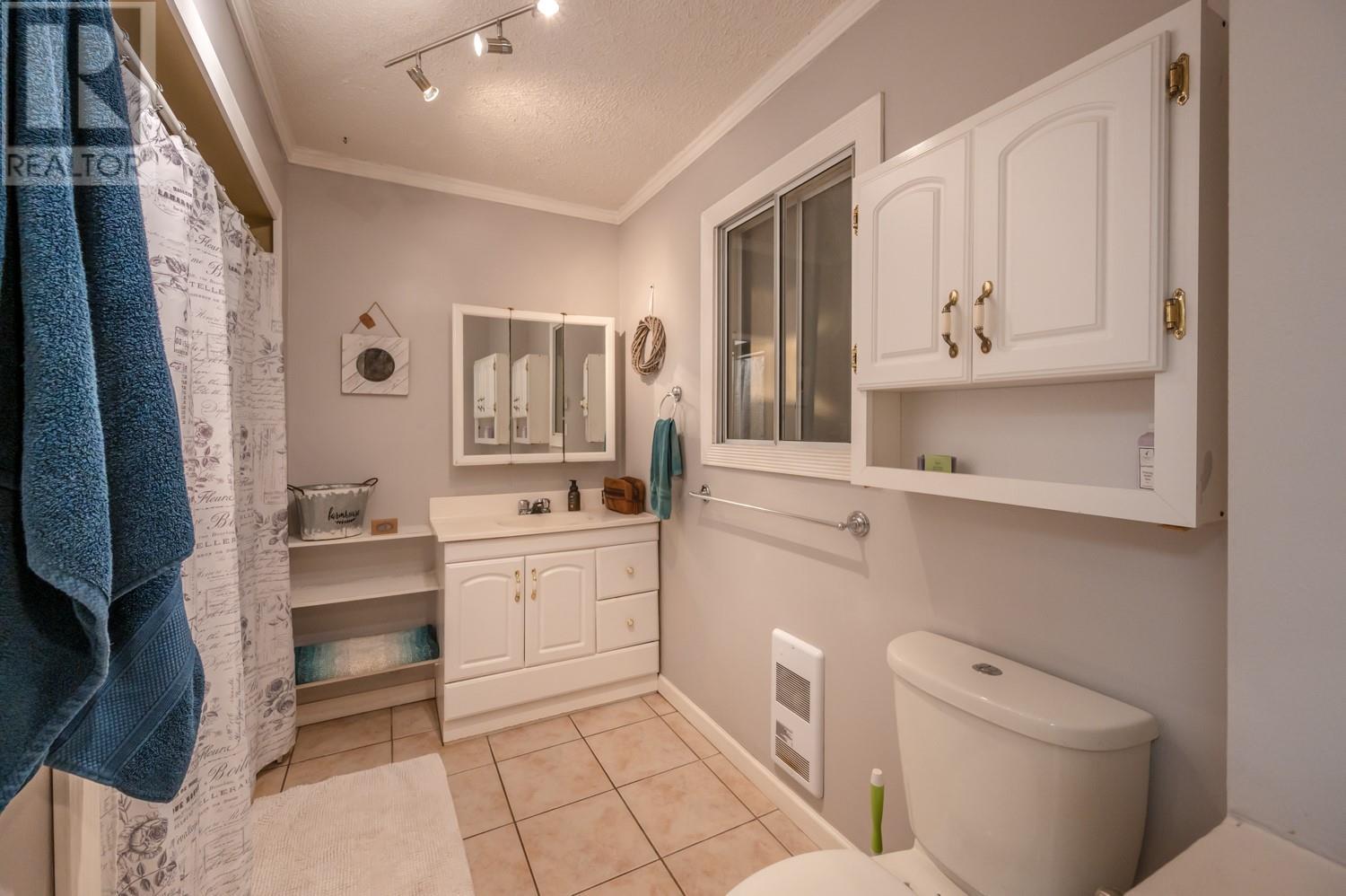 14892 Garnet Avenue, Summerland, British Columbia  V0H 1Z3 - Photo 20 - 10348831
