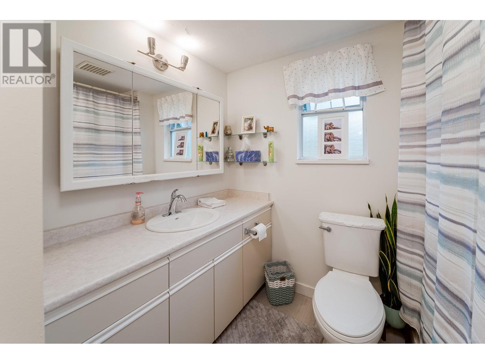 21282 Campbell Avenue, Maple Ridge, British Columbia  V2X 7G6 - Photo 31 - R3005045