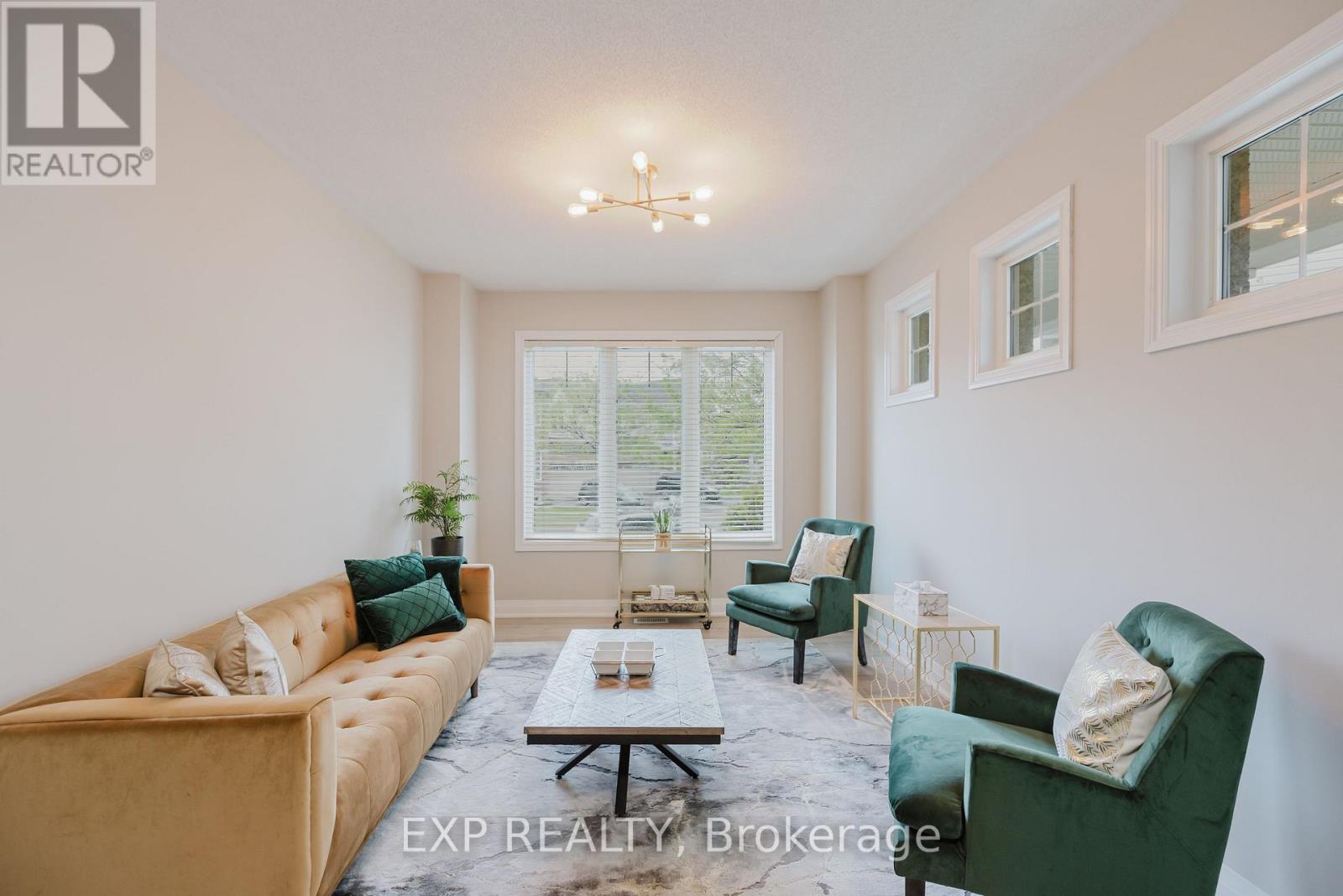 2514 Stone Cove Crescent, Ottawa, Ontario  K2J 0T3 - Photo 2 - X12164090