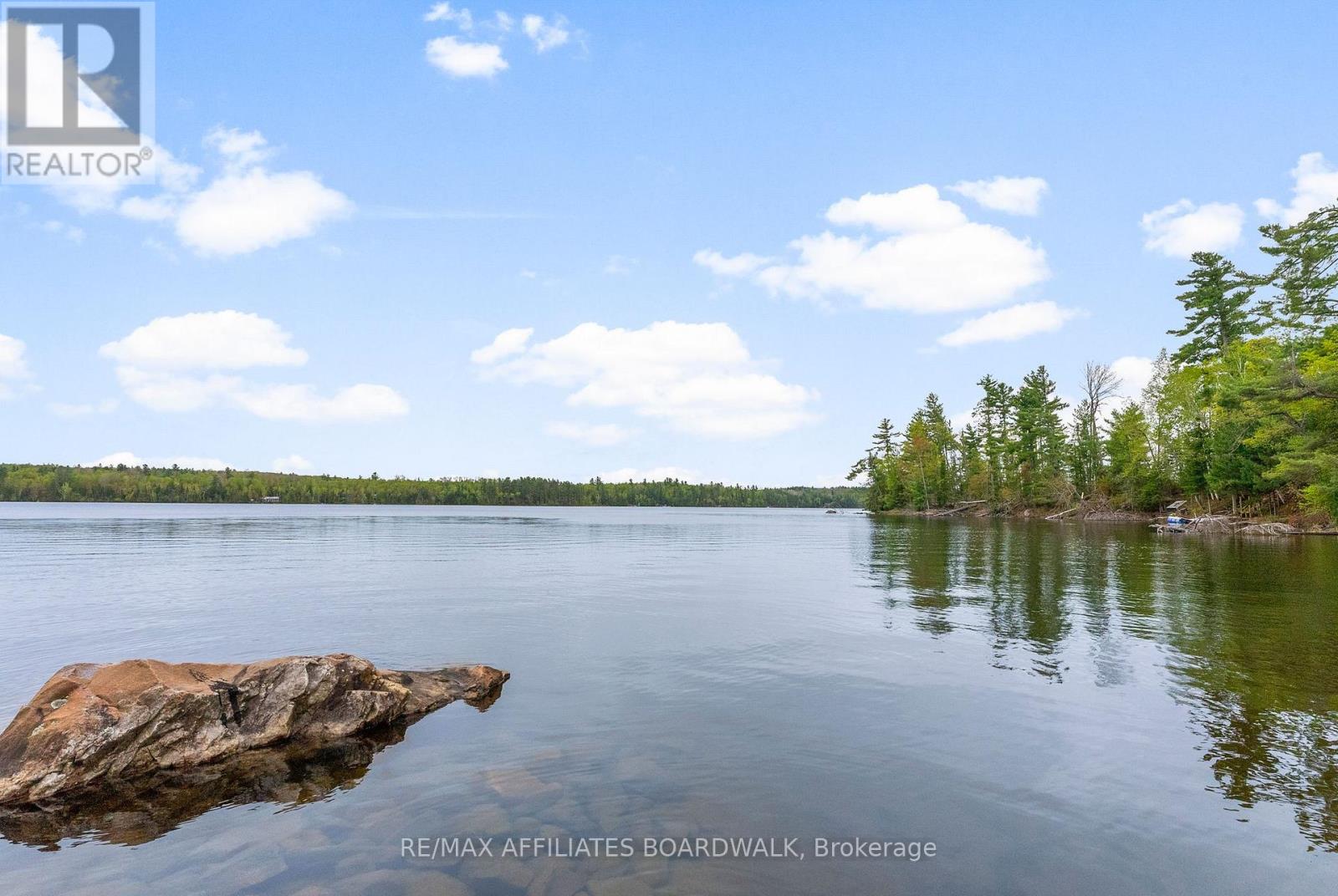 593 Mazinaw Lake, Addington Highlands, Ontario  K0H 1K0 - Photo 10 - X12164102