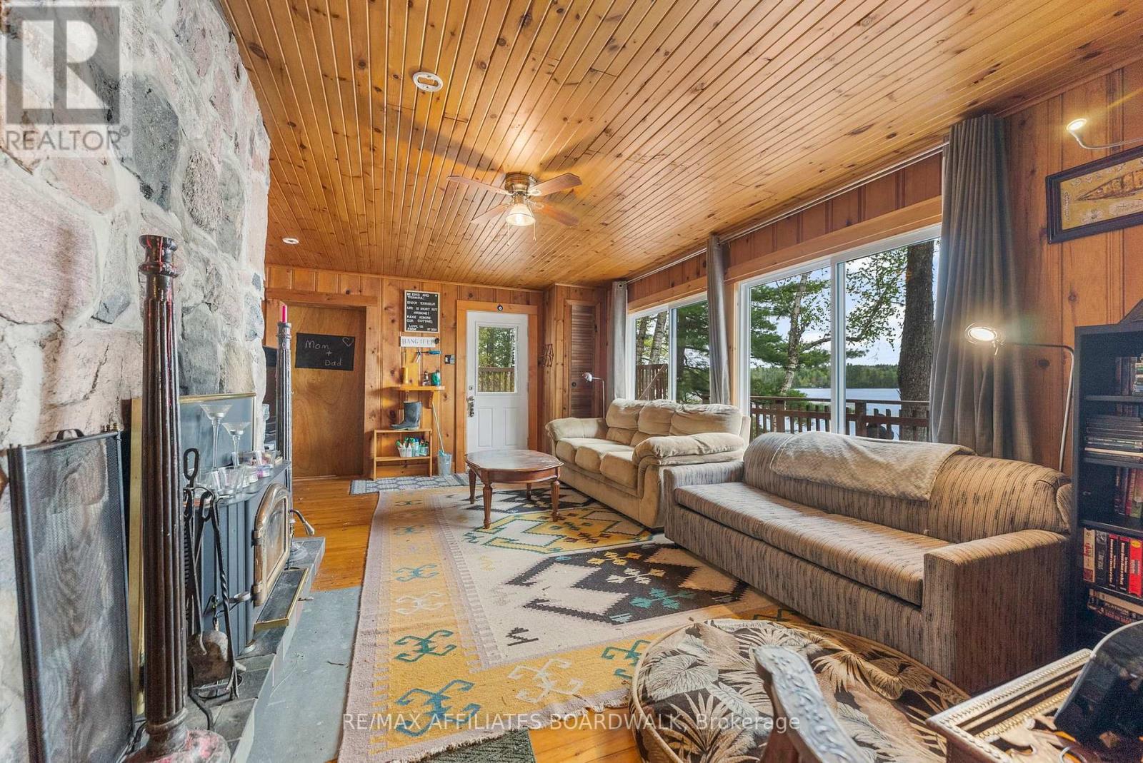 593 Mazinaw Lake, Addington Highlands, Ontario  K0H 1K0 - Photo 22 - X12164102