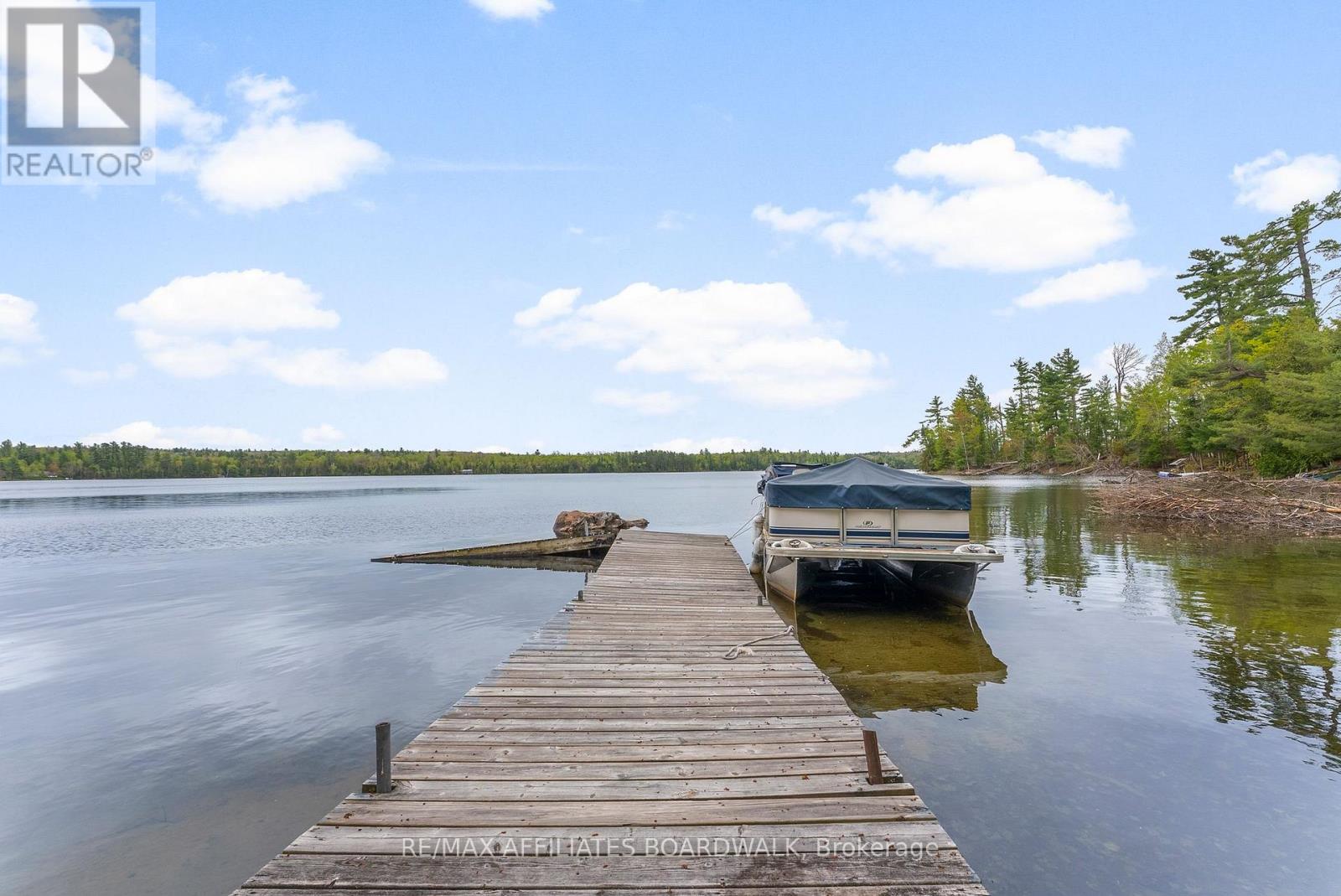 593 Mazinaw Lake, Addington Highlands, Ontario  K0H 1K0 - Photo 8 - X12164102