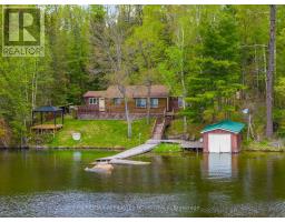 593 MAZINAW LAKE, Addington Highlands, Ontario