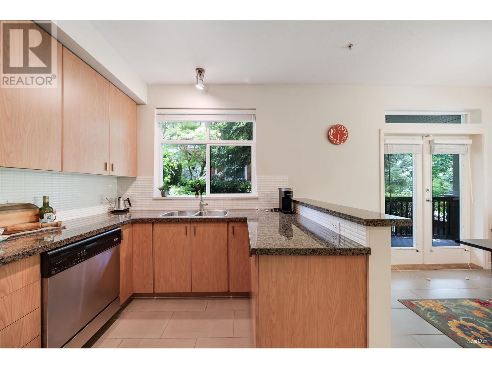 72 6878 Southpoint Drive, Burnaby, British Columbia  V3N 5E4 - Photo 8 - R3005698