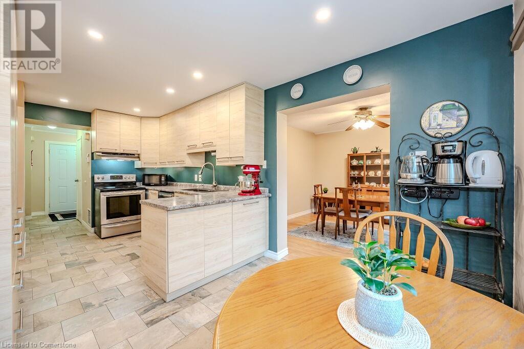 30 Green Valley Drive Unit# 12, Kitchener, Ontario  N2P 1G8 - Photo 12 - 40729999