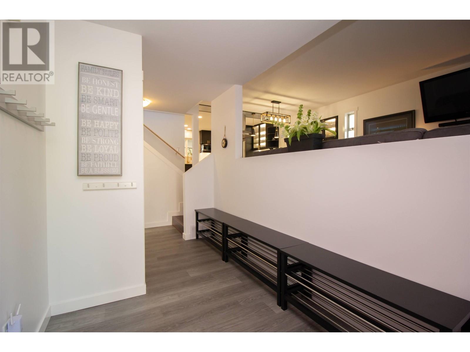 11279 Harrison Street, Maple Ridge, British Columbia  V2X 9P6 - Photo 5 - R3005661