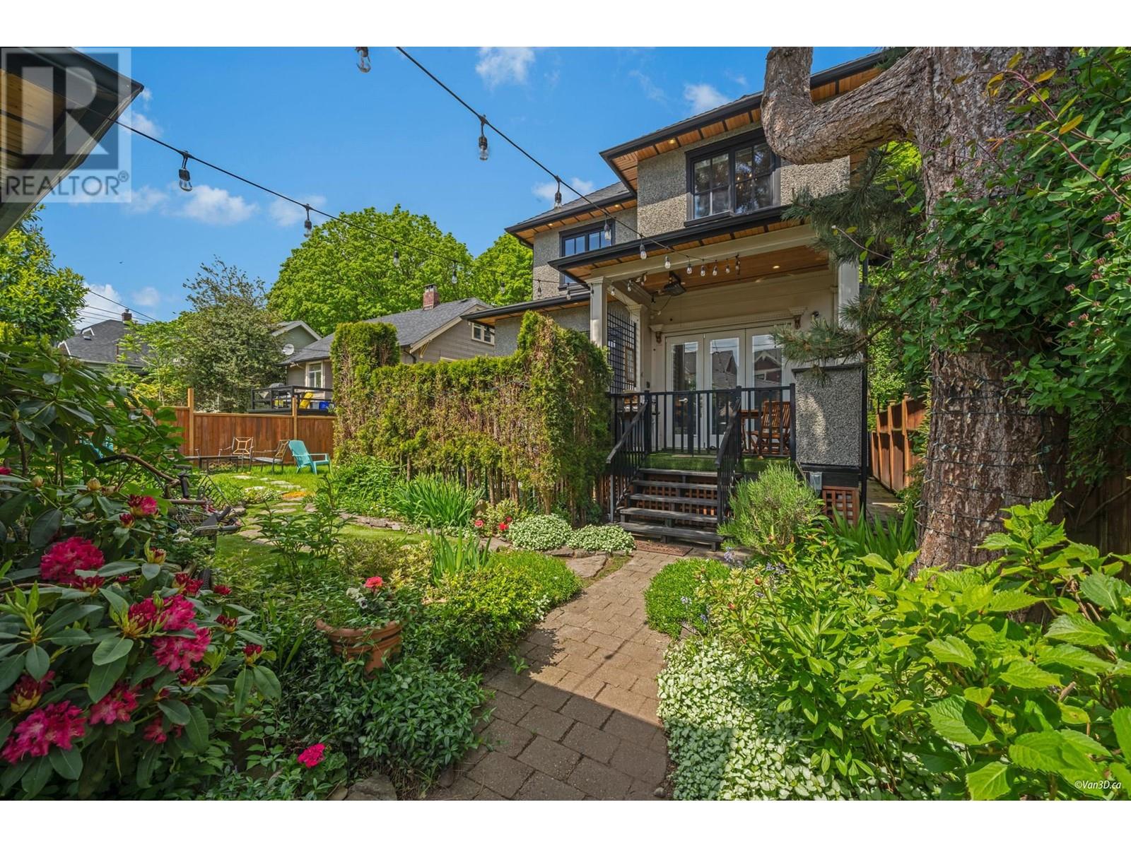 3562 W 22ND AVENUE, vancouver, British Columbia