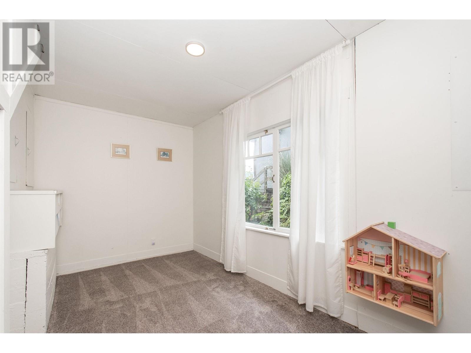 5293 Indian River Drive, North Vancouver, British Columbia  V7G 2T6 - Photo 16 - R3005682