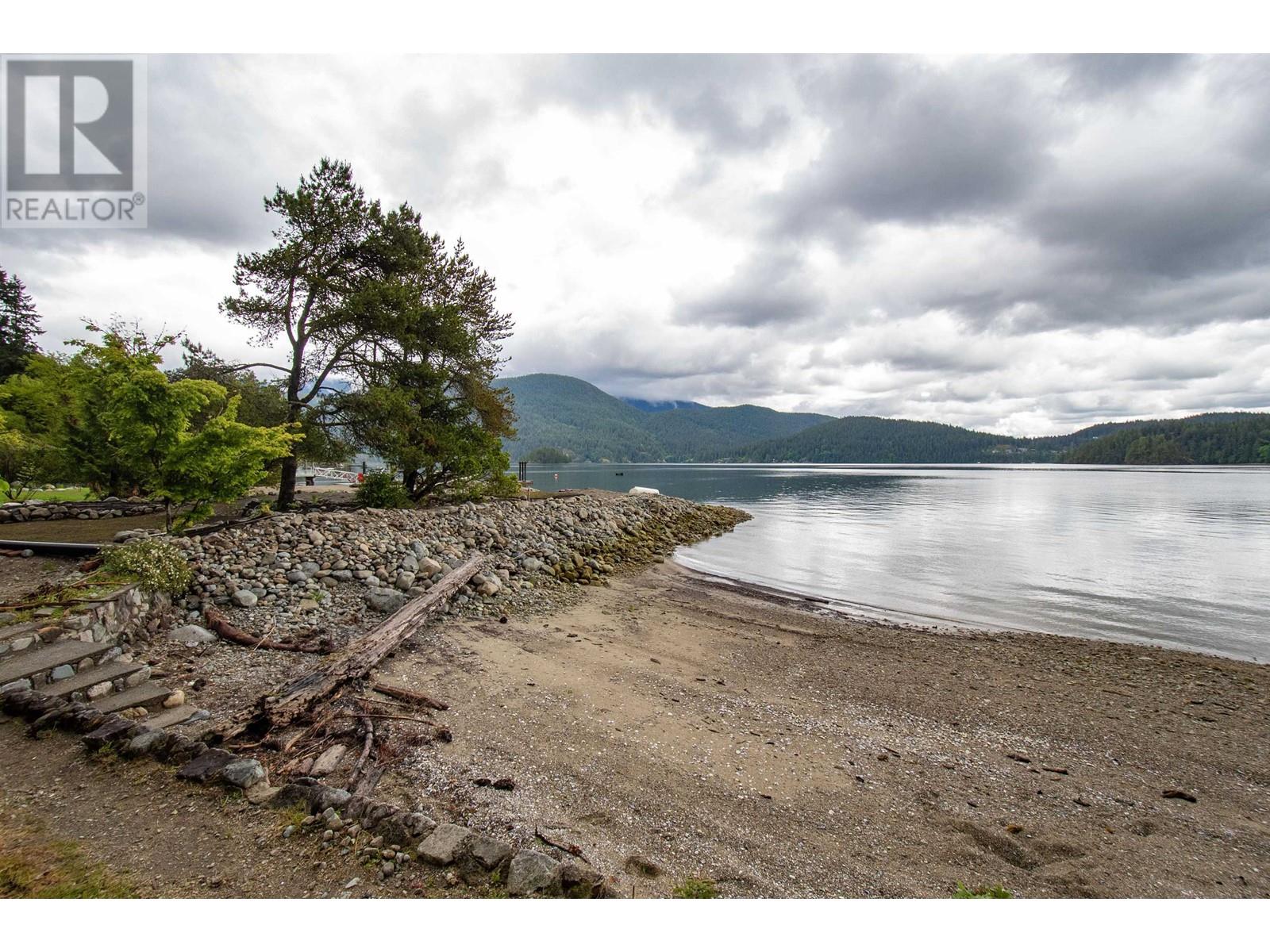 5293 Indian River Drive, North Vancouver, British Columbia  V7G 2T6 - Photo 24 - R3005682