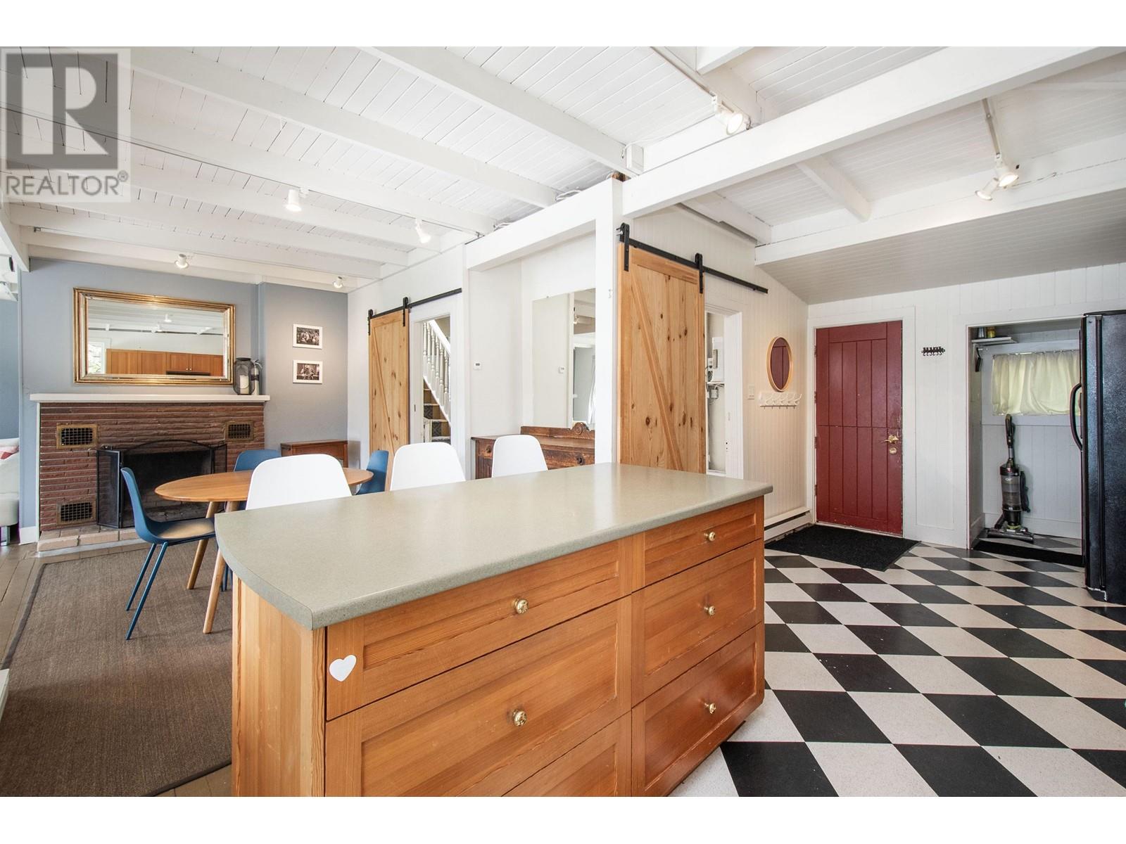 5293 Indian River Drive, North Vancouver, British Columbia  V7G 2T6 - Photo 8 - R3005682