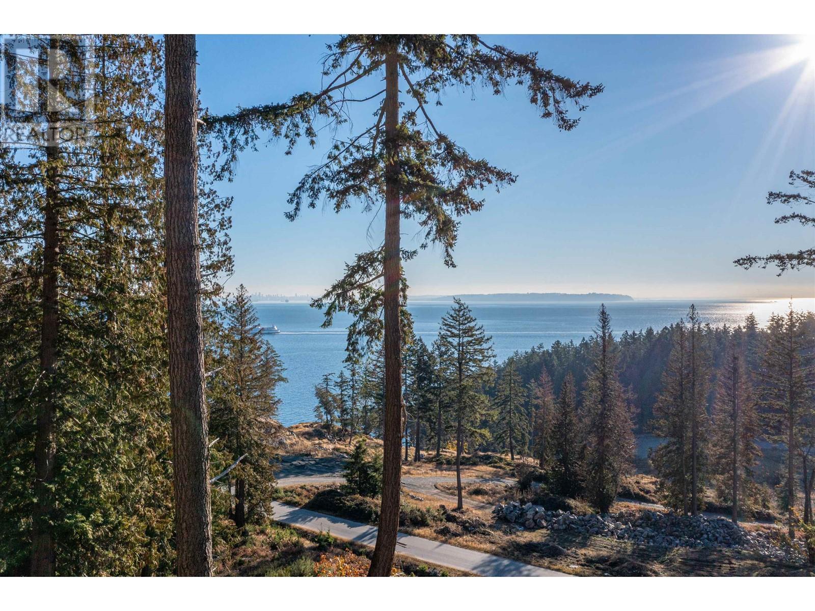 814 MCINTOSH LANE, Bowen Island, British Columbia