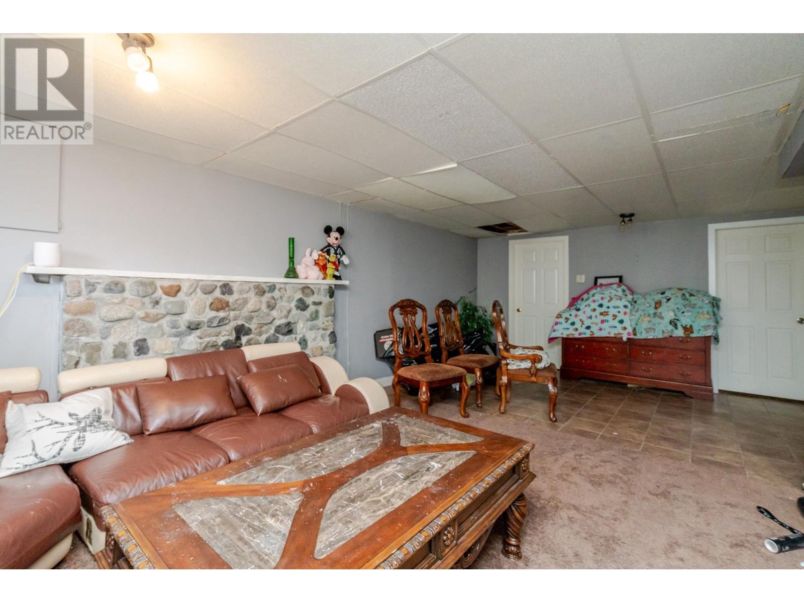 654 Linton Street, Coquitlam, British Columbia  V3J 6J9 - Photo 19 - R3002552