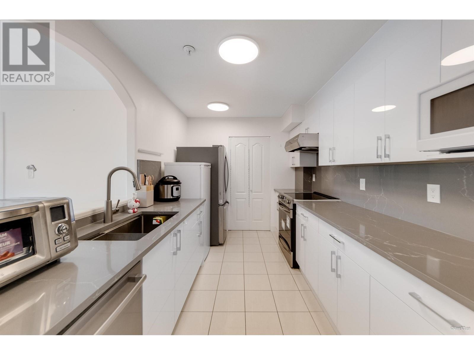308 5900 Dover Crescent, Richmond, British Columbia  V7C 5R4 - Photo 8 - R3005563