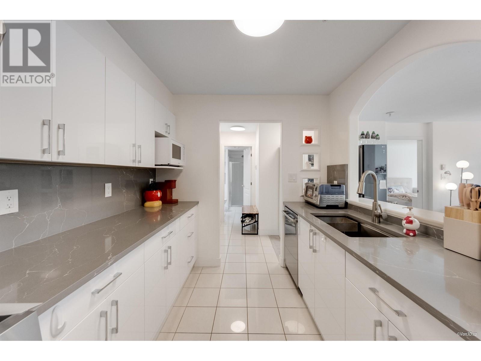 308 5900 Dover Crescent, Richmond, British Columbia  V7C 5R4 - Photo 9 - R3005563