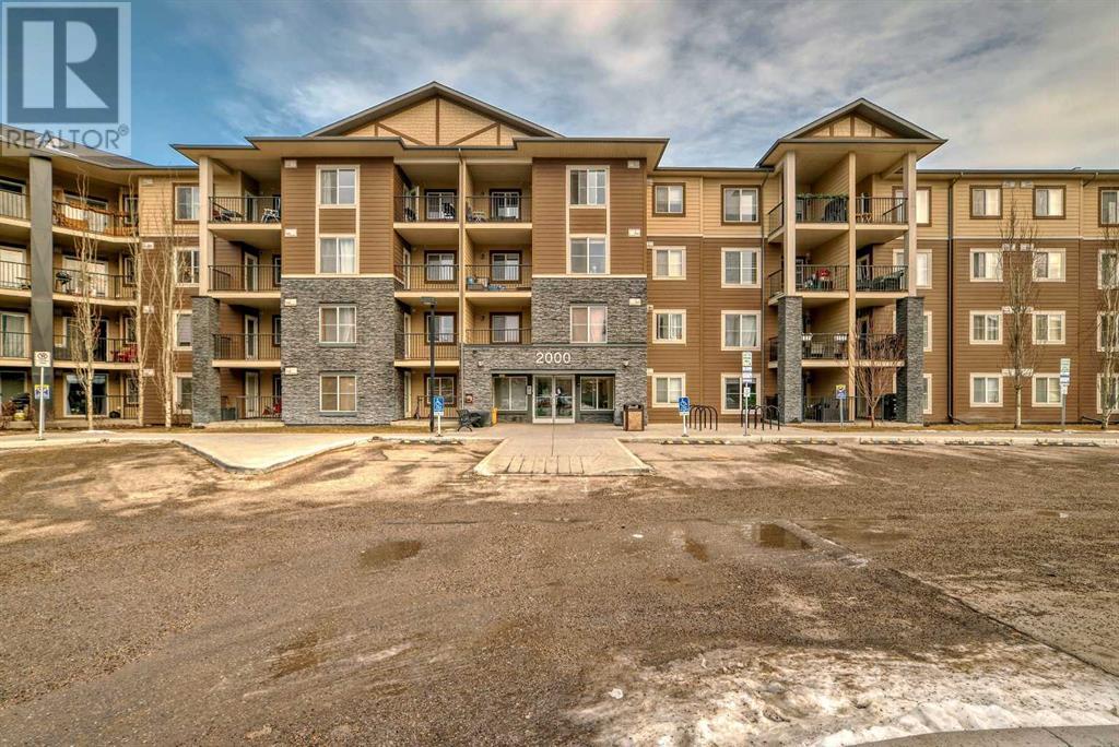 Property at 2310, 81 Legacy Boulevard SE image 1
