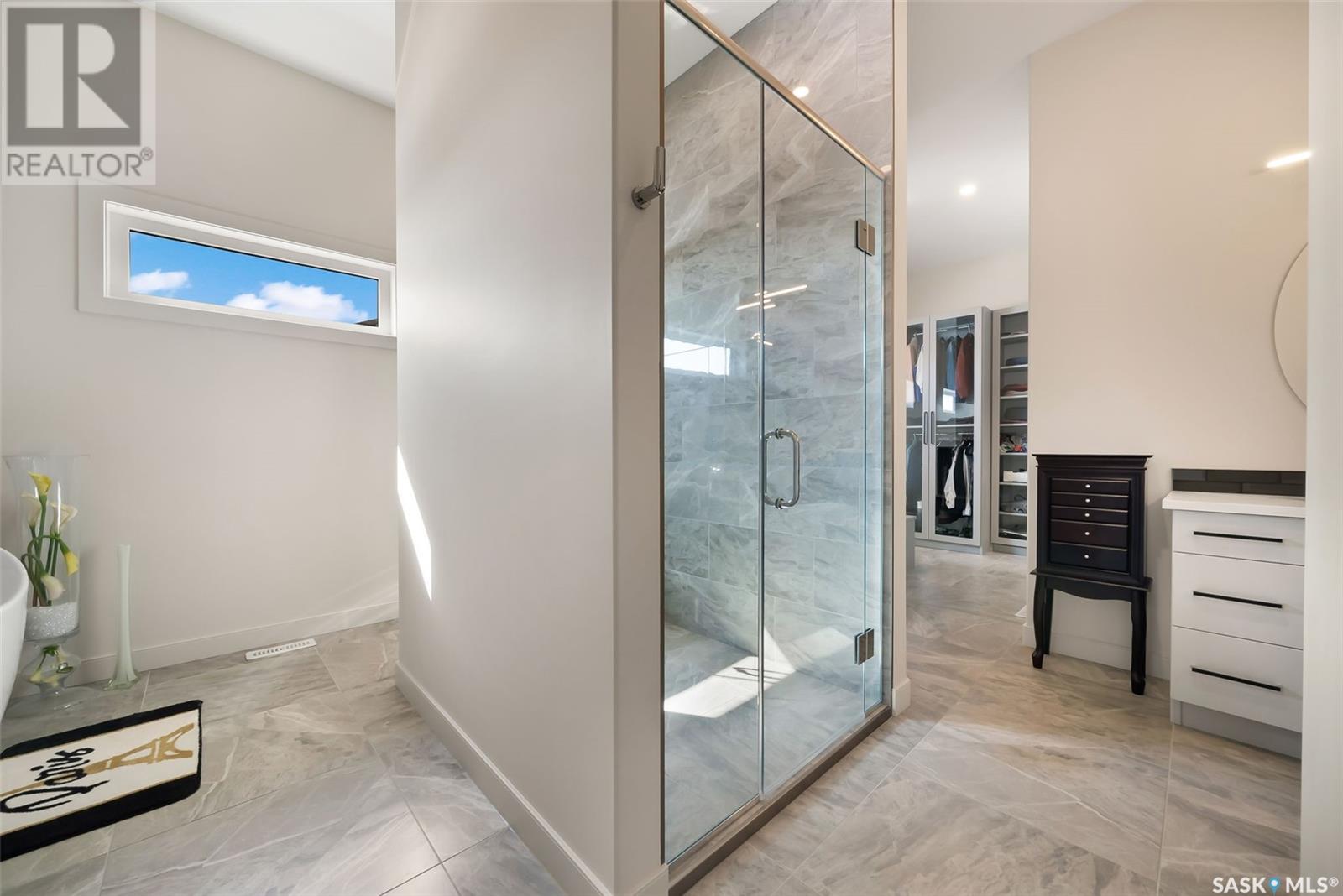 4244 Sage Place, Regina, Saskatchewan  S4V 3H8 - Photo 21 - SK999650
