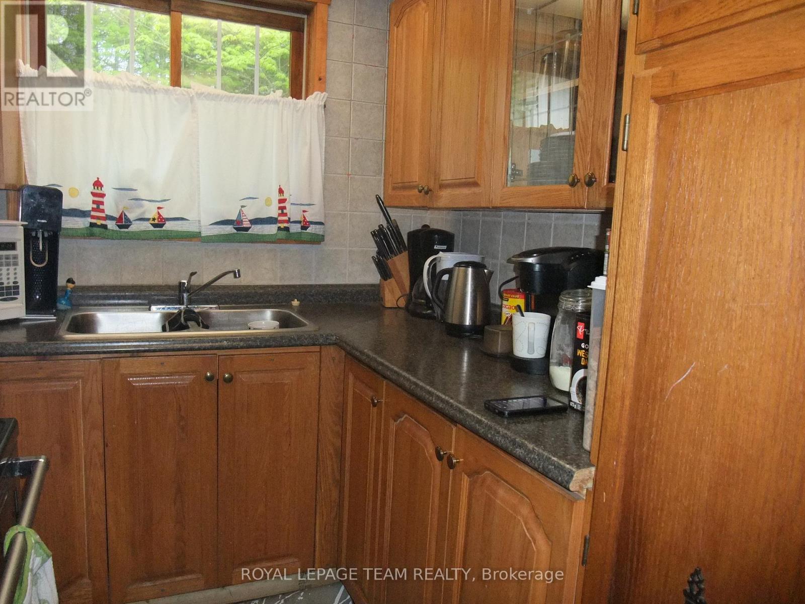 35 Quail Trail, Greater Madawaska, Ontario  K0J 2R0 - Photo 11 - X12164146