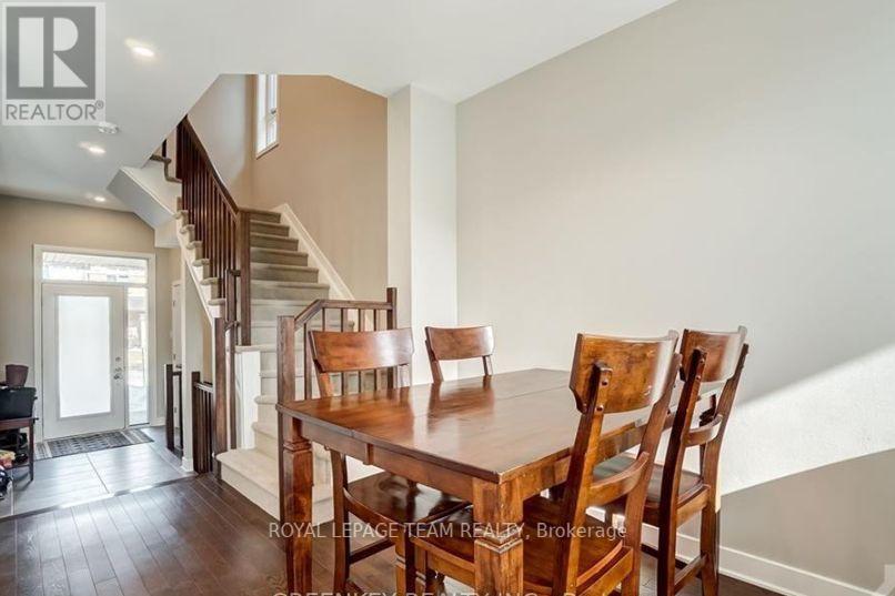 765 Twist Way, Ottawa, Ontario  K2V 0M3 - Photo 8 - X12164148
