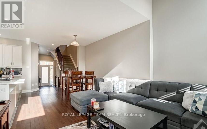 765 Twist Way, Ottawa, Ontario  K2V 0M3 - Photo 9 - X12164148