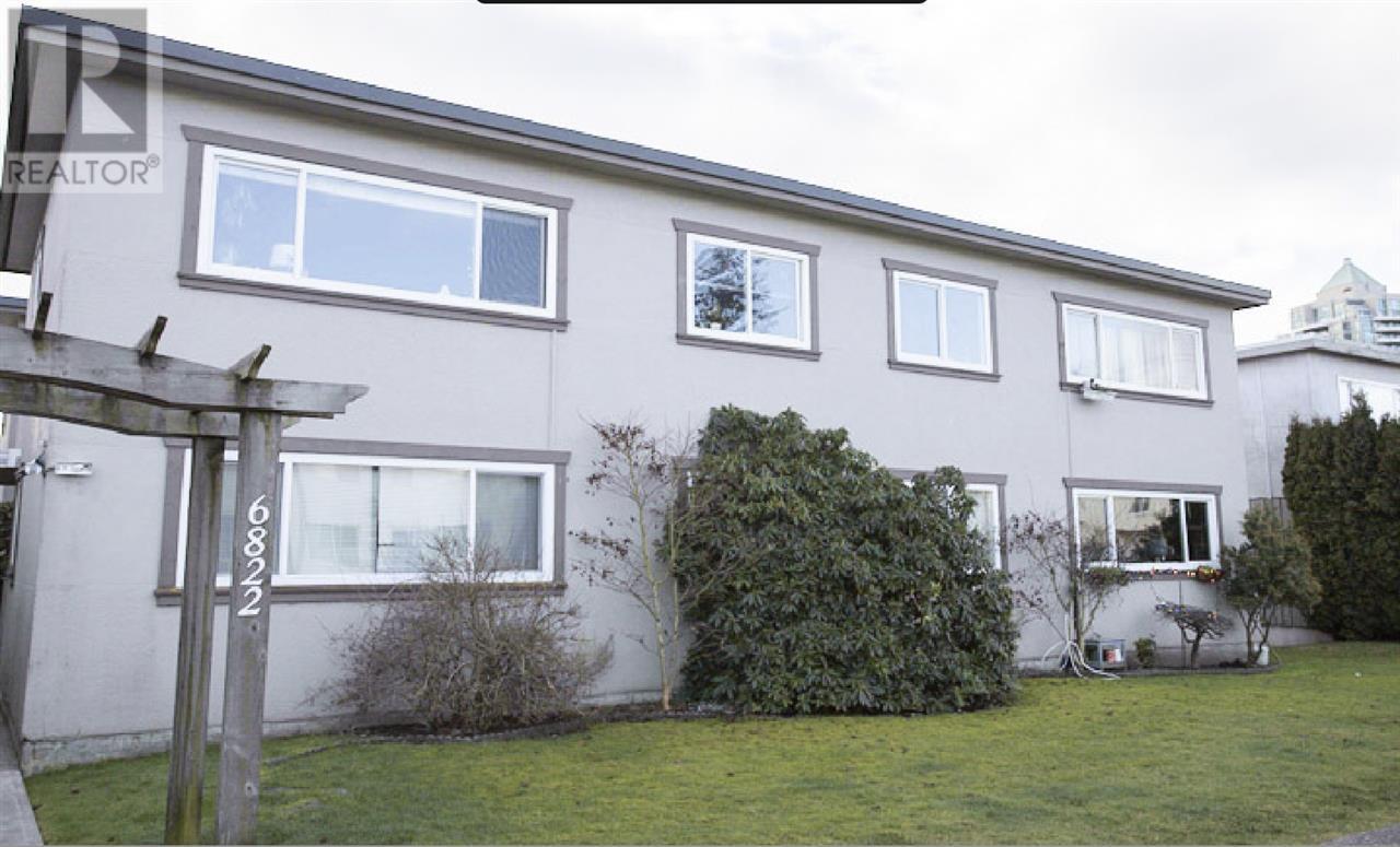 6822 ARCOLA STREET, Burnaby, British Columbia