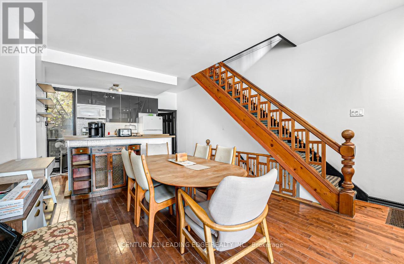 2 Monteith Street, Toronto, Ontario  M4Y 1K7 - Photo 31 - C12164108