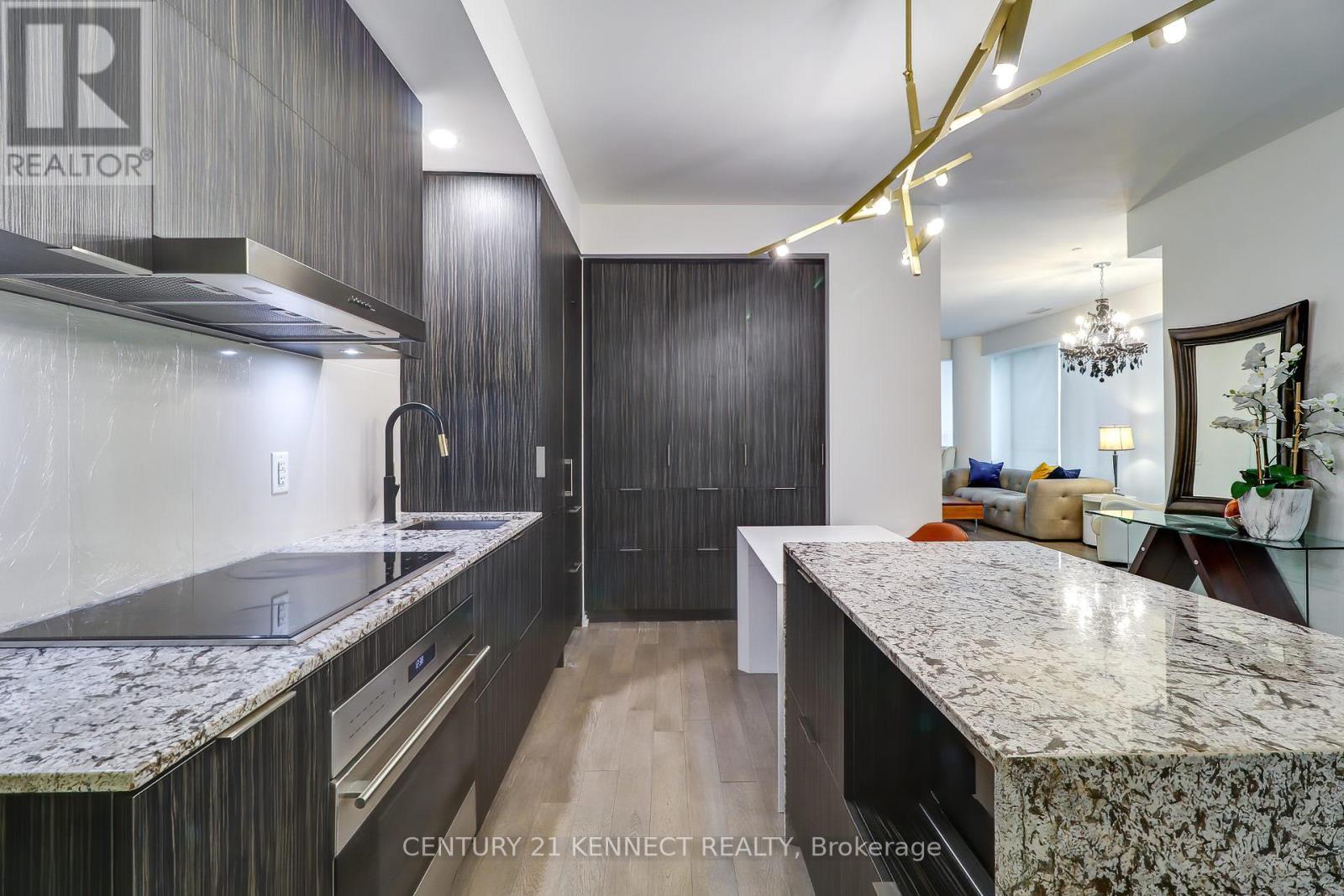 526 - 1 Bloor Street E, Toronto, Ontario  M4W 0A8 - Photo 15 - C12164137