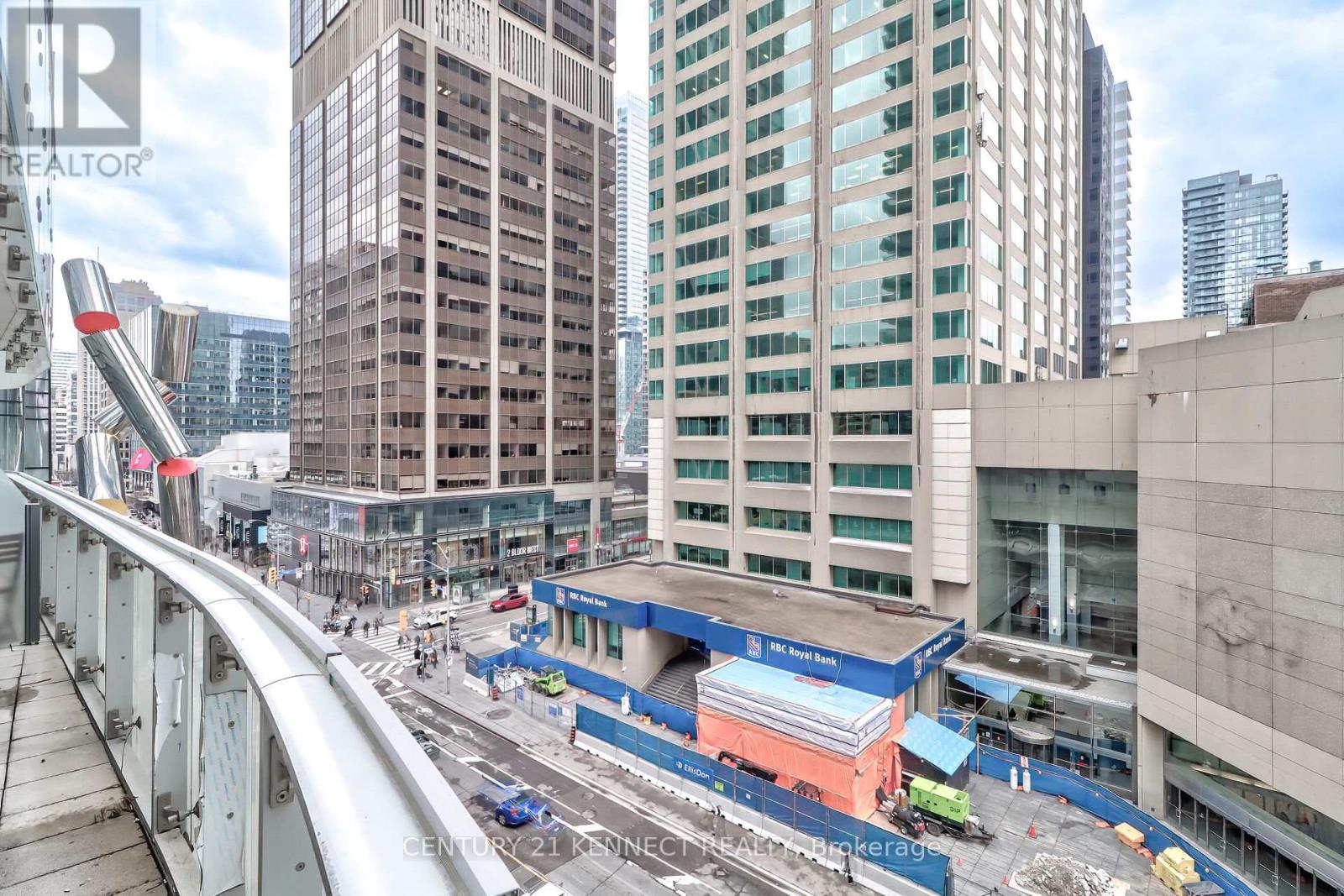 526 - 1 Bloor Street E, Toronto, Ontario  M4W 0A8 - Photo 25 - C12164137