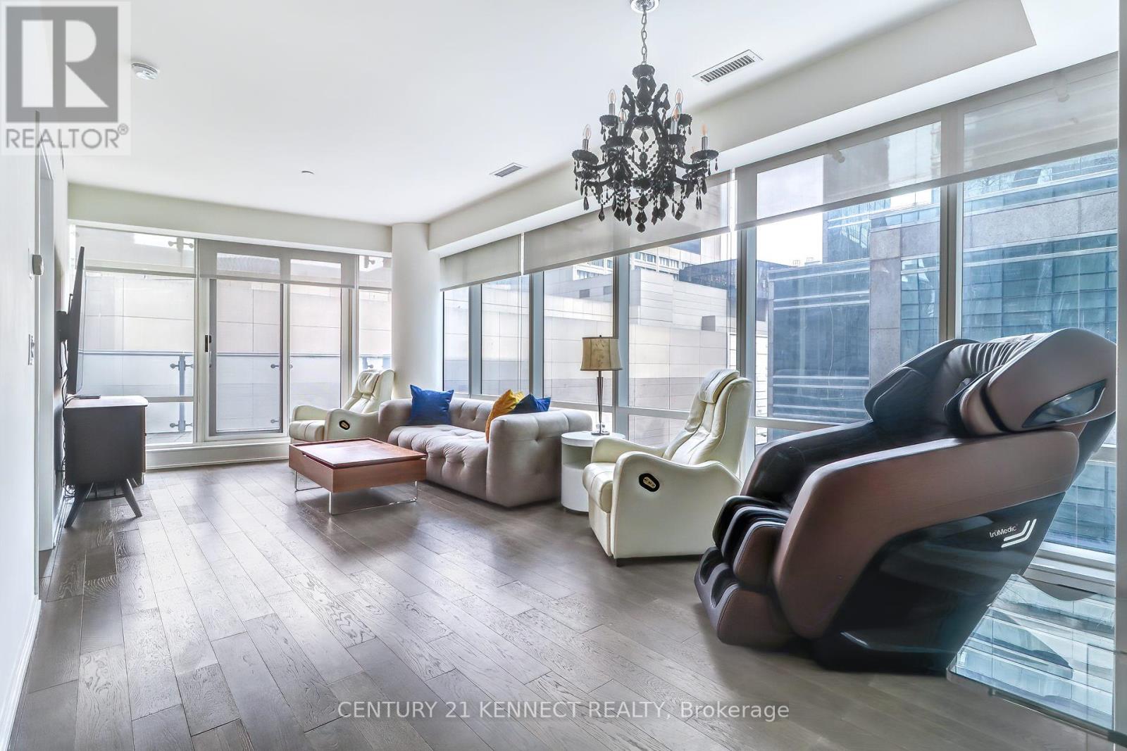 526 - 1 Bloor Street E, Toronto, Ontario  M4W 0A8 - Photo 8 - C12164137