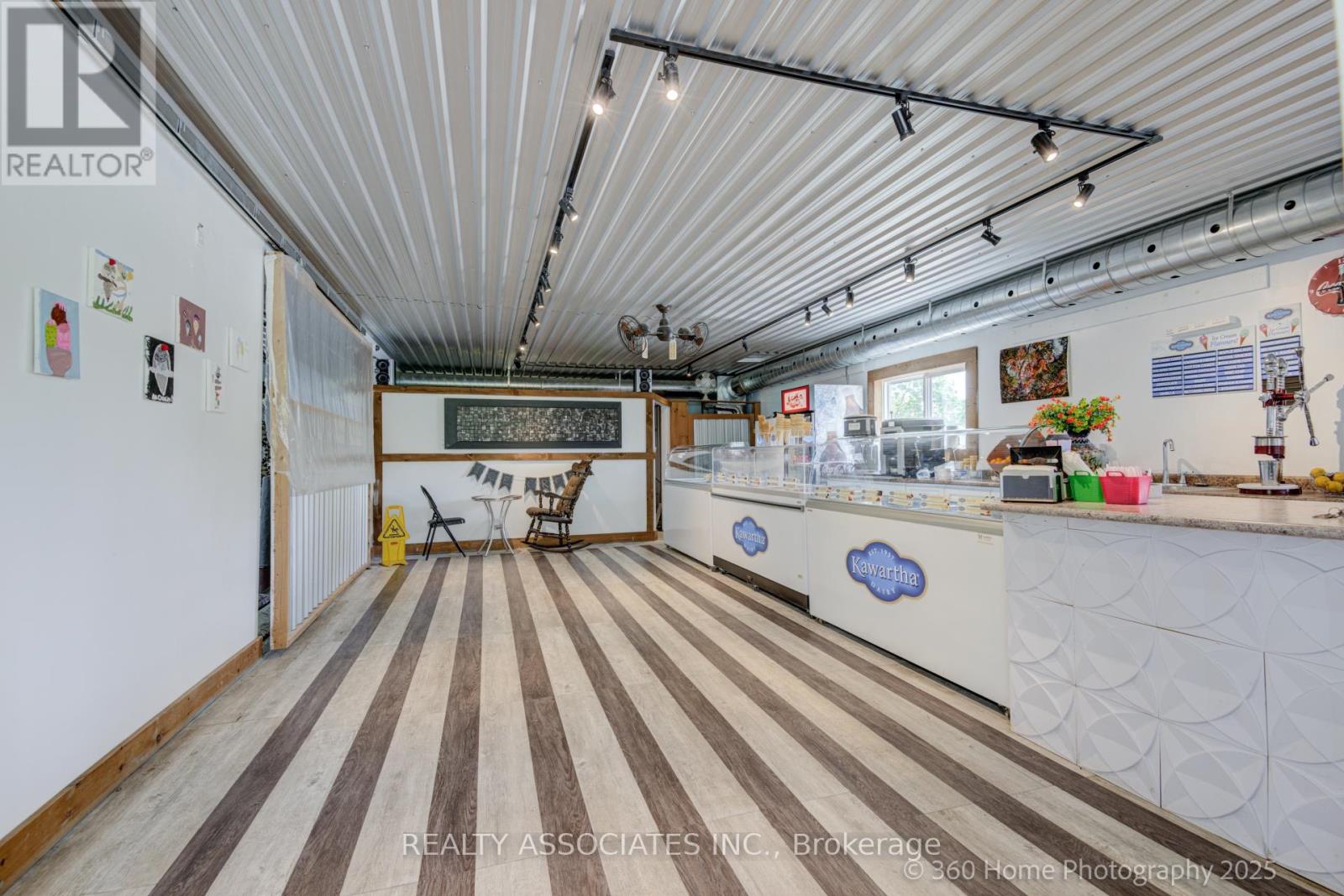 141 High Street, Georgina, Ontario  L0E 1R0 - Photo 20 - N12132589