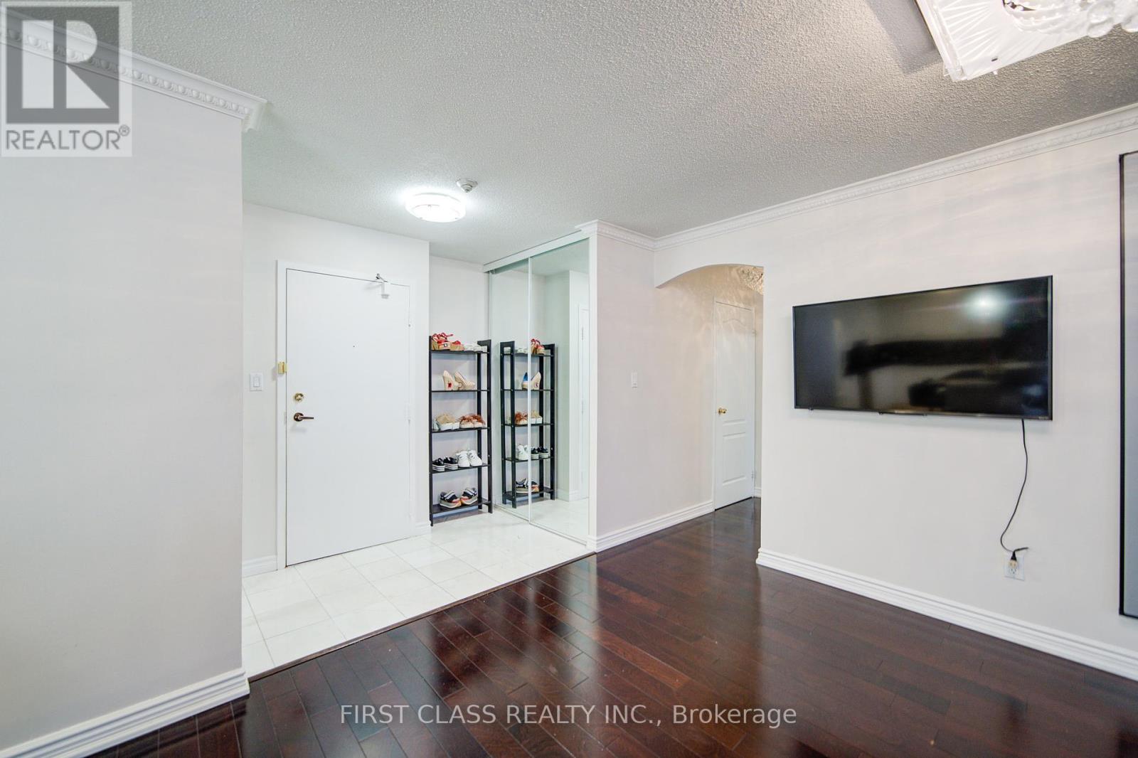 138 - 25 Bamburgh Circle, Toronto, Ontario  M1W 3W2 - Photo 5 - E12164120