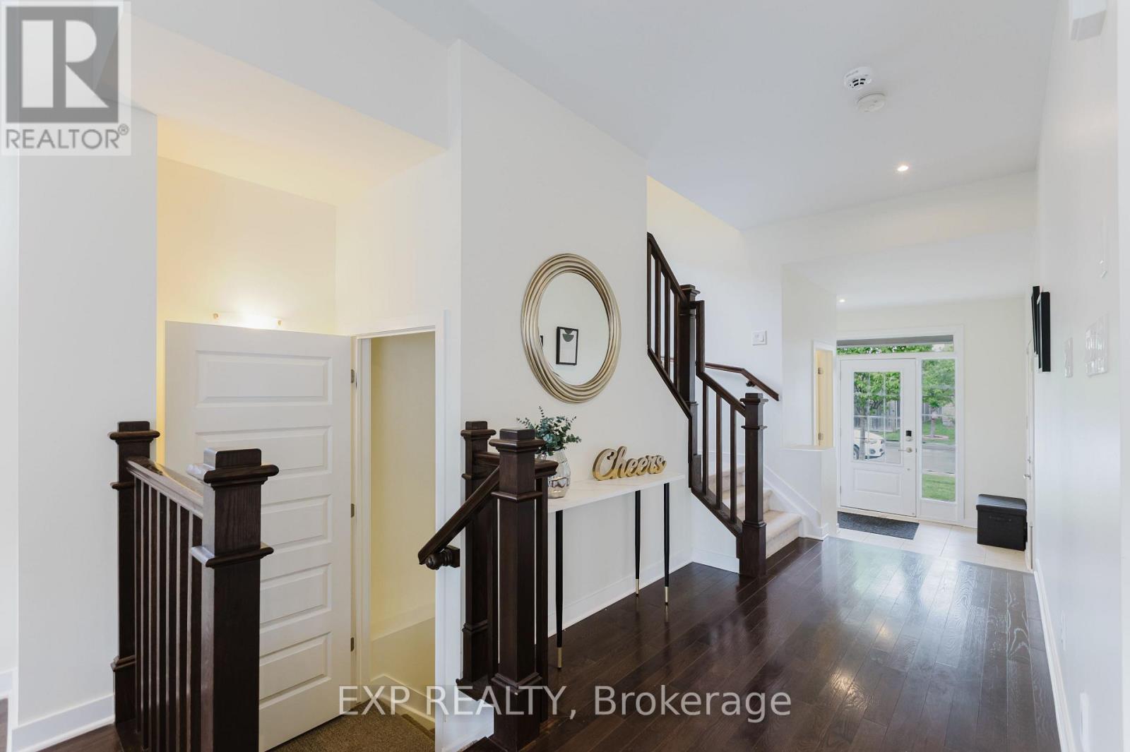 301 Brettonwood Ridge, Ottawa, Ontario  K2T 0H8 - Photo 18 - X12161513