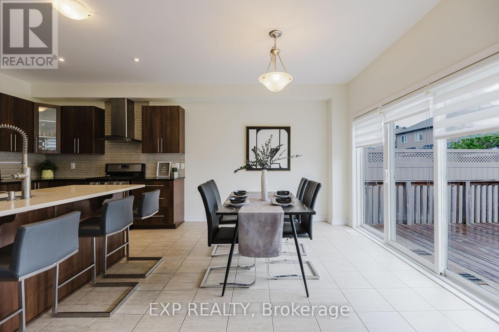 301 Brettonwood Ridge, Ottawa, Ontario  K2T 0H8 - Photo 17 - X12161513