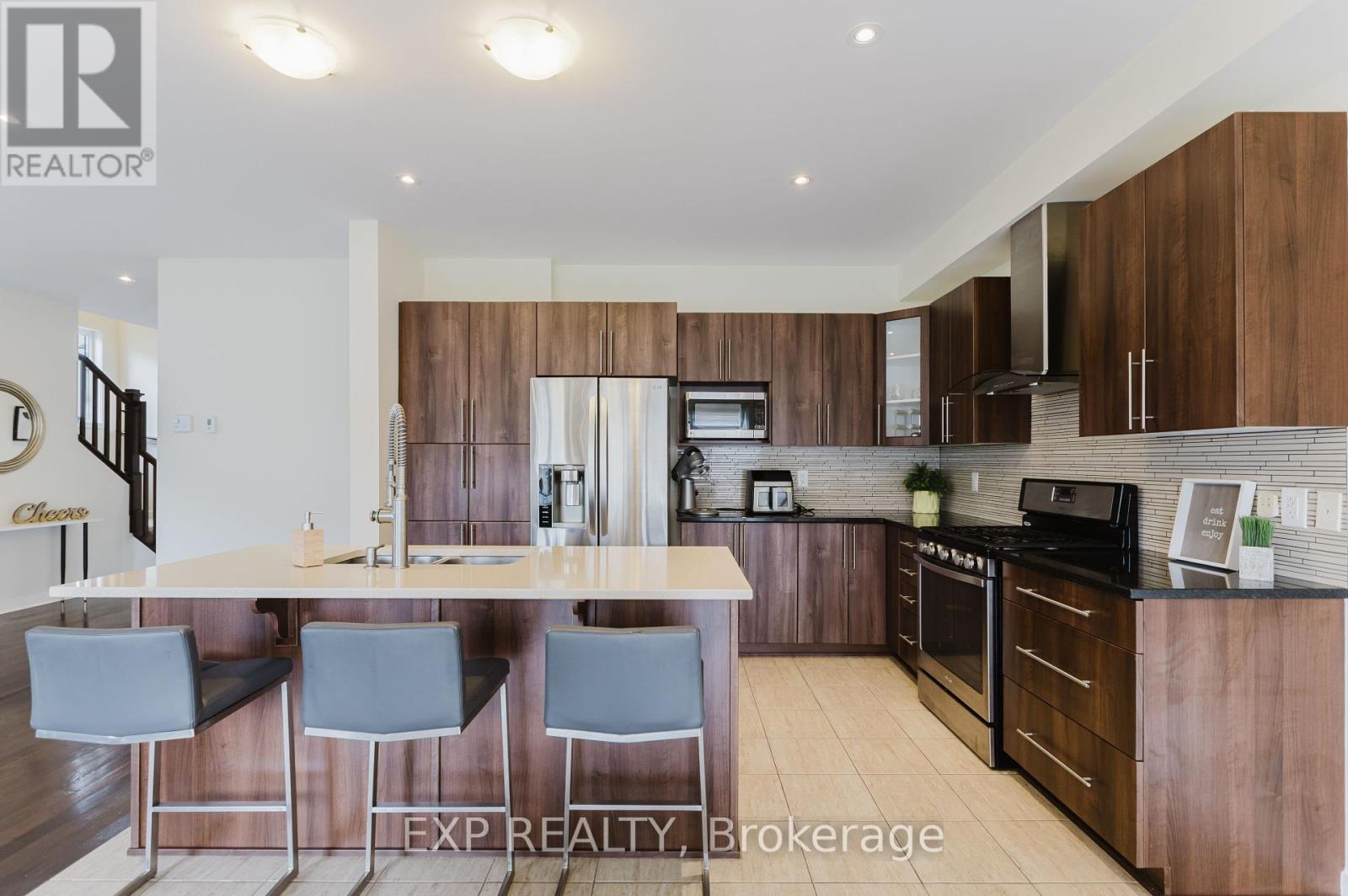 301 Brettonwood Ridge, Ottawa, Ontario  K2T 0H8 - Photo 14 - X12161513